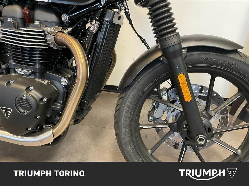 Triumph Speed Twin 900 (2023 - 24) (3)