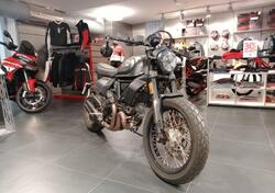 Ducati Scrambler 800 Night Shift (2021 - 22) usata