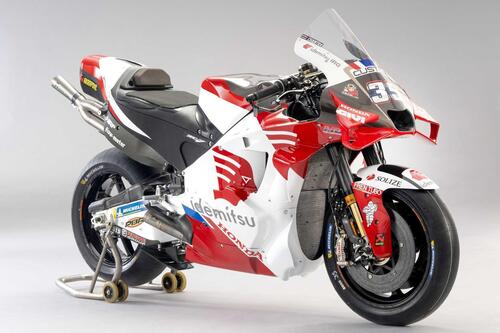 MotoGP 2025. Presentazione del team Honda LCR: livree diverse per Johann Zarco e Somkiat Chantra  [VIDEO E GALLERY] (5)