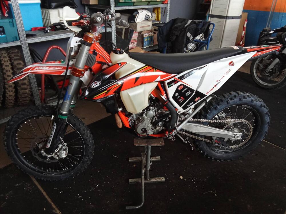 KTM 350 EXC-F Six Days (2020) (4)