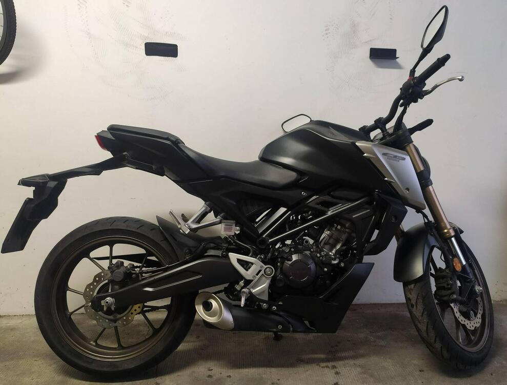 Honda CB 125 R (2021 - 23) (3)