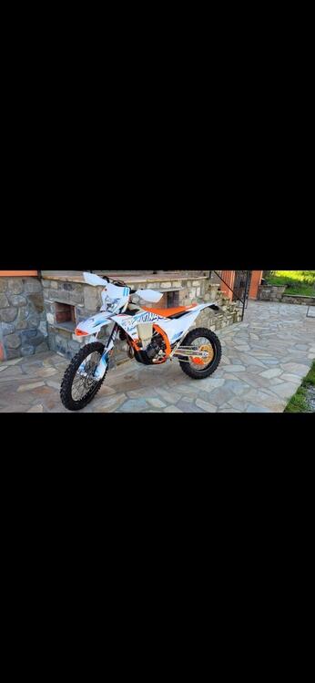 KTM 350 EXC-F Six Days (2024) (2)