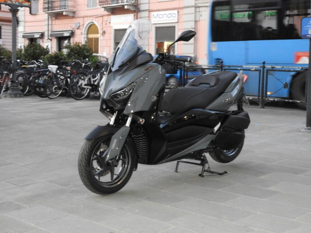 Yamaha X-Max 300 Tech Max (2021 - 24) (3)