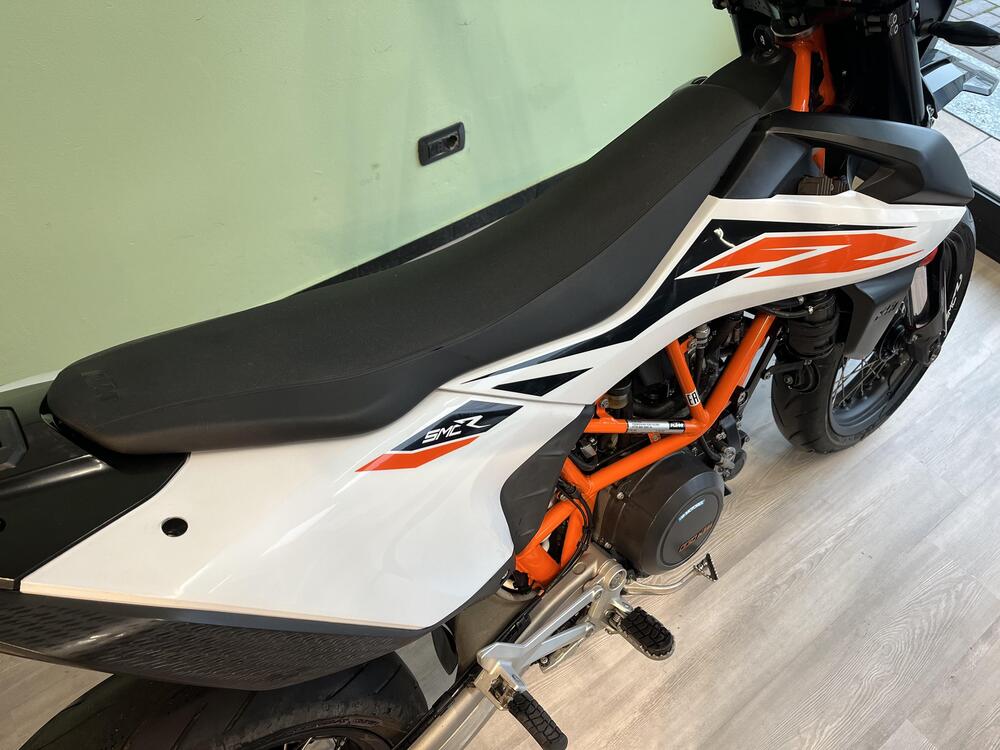 KTM 690 SMC R (2019 - 20) (5)