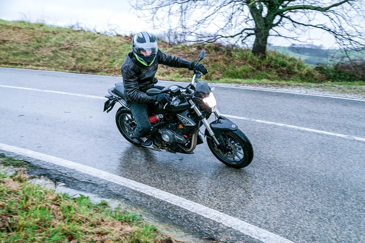 Benelli BN 302 (15)