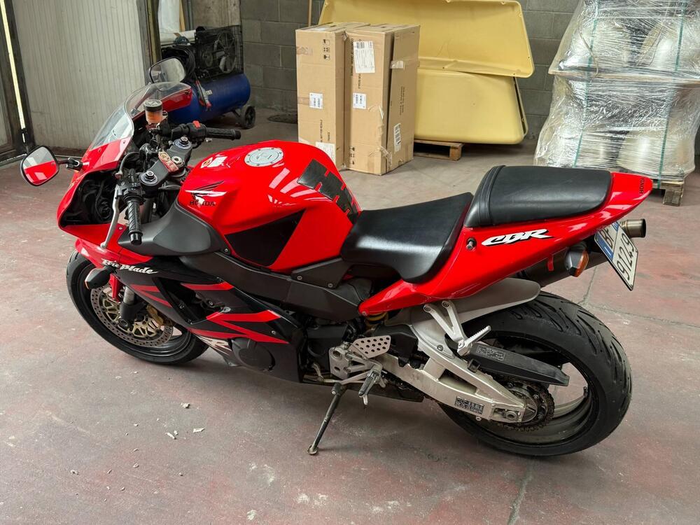 Honda CBR 900 RR Fireblade (2002 - 04) (2)