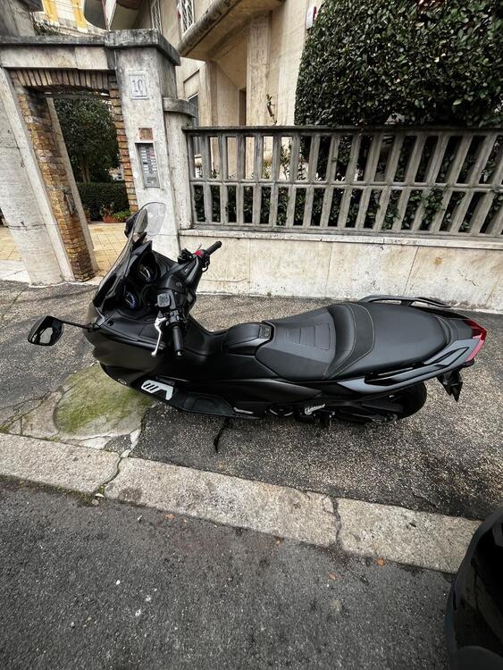 Yamaha T-Max 560 (2020 - 21) (4)