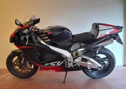 Aprilia RSV 1000 (2002) usata