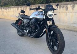 Moto Guzzi V7 III Stone S (2020) usata