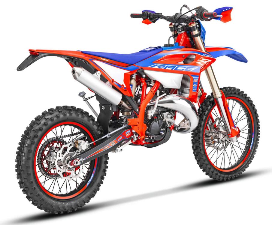 Betamotor RR 125 2T Enduro Race (2025) (2)