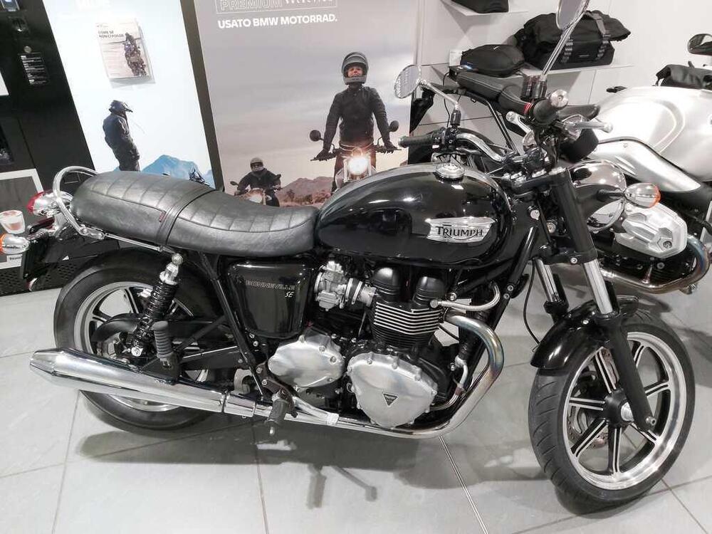 Triumph Bonneville T100 SE (2014)