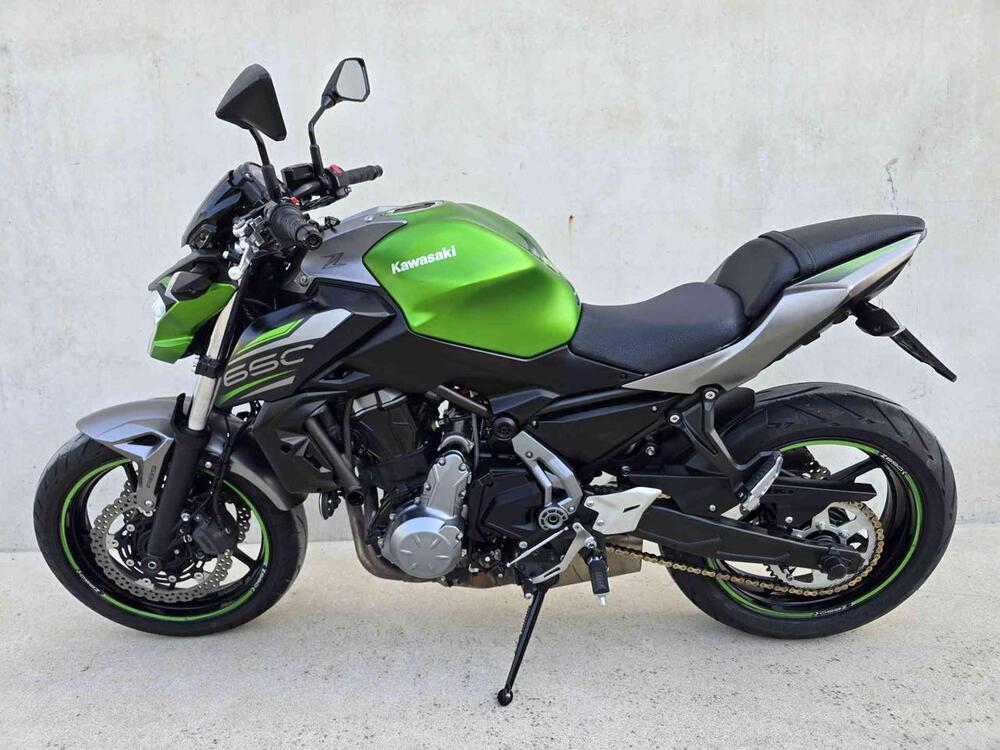 Kawasaki Z 650 (2017 - 19) (2)