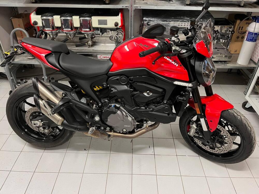 Ducati Monster 937 + (2021 - 25)