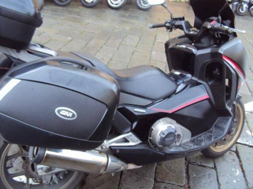 Telaio per valigie laterali Honda Integra Givi (2)