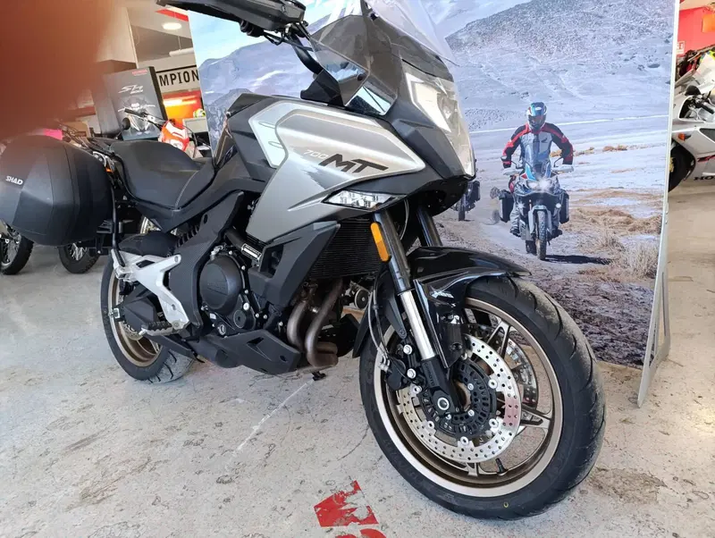 CFMOTO 700MT (2024 - 26) (2)