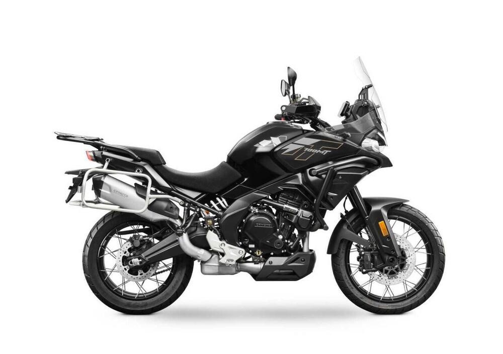 CFMOTO 700MT Adventure (2025) (4)