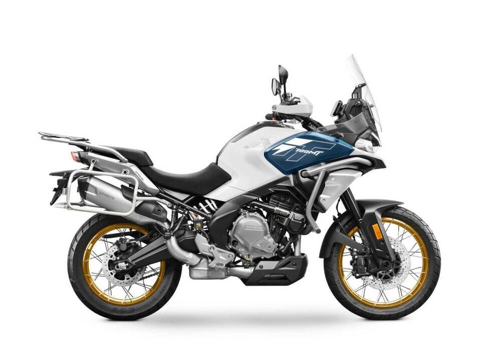 CFMOTO 700MT Adventure (2025) (2)