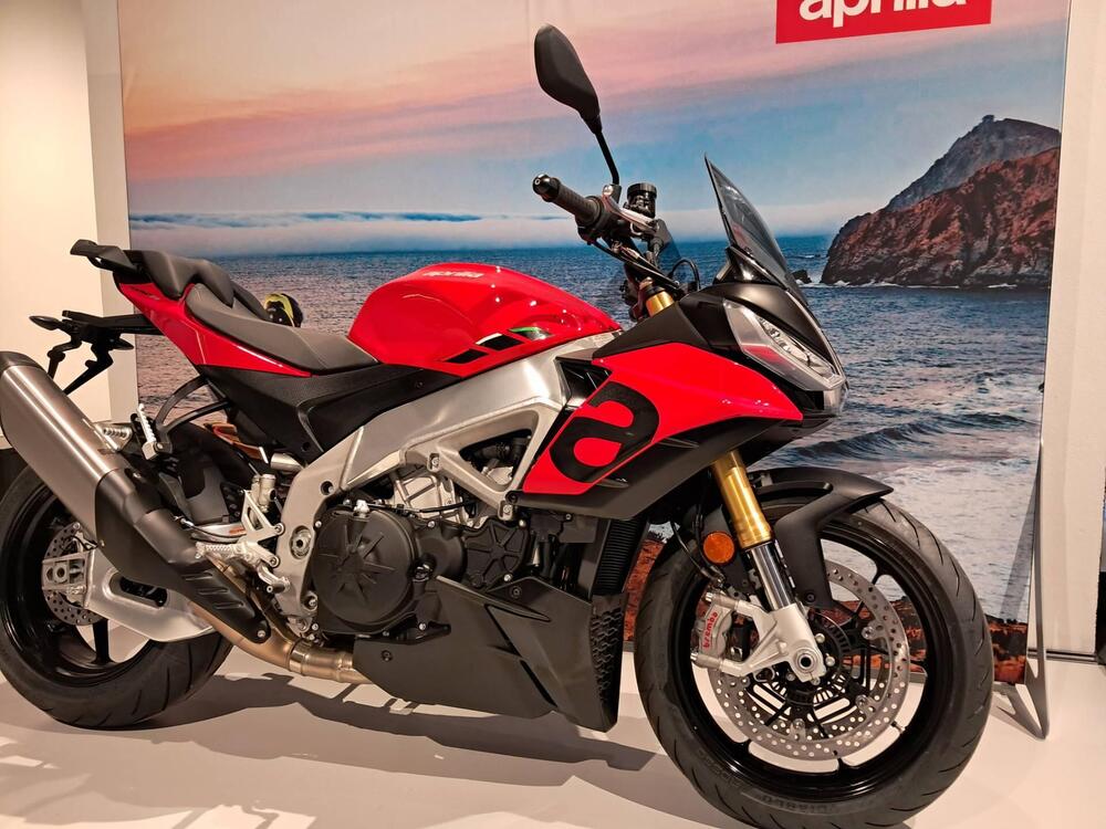 Aprilia Tuono 1100 V4 (2021 - 24) (2)