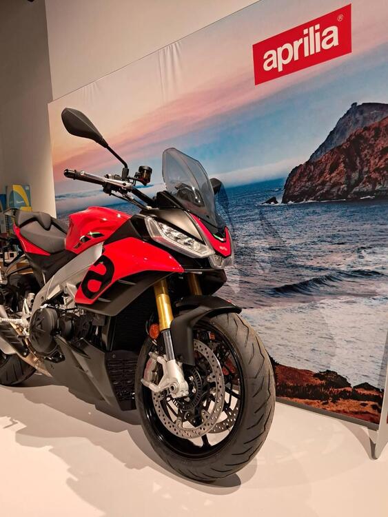 Aprilia Tuono 1100 V4 (2021 - 24) (3)