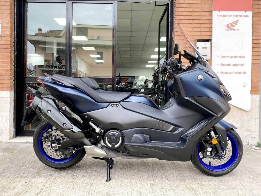 Yamaha T-Max 560 (2022 - 24)