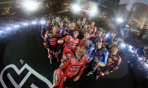 MotoGP 2025. Ventidue moto, 22 piloti (anzi 19!): la MotoGP si è presentata a Bangkok (8)