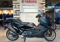 Yamaha T-Max 560 Tech Max (2022 - 24) usata