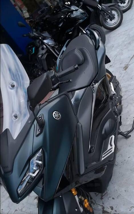 Yamaha T-Max 560 Tech Max (2022 - 24) (4)