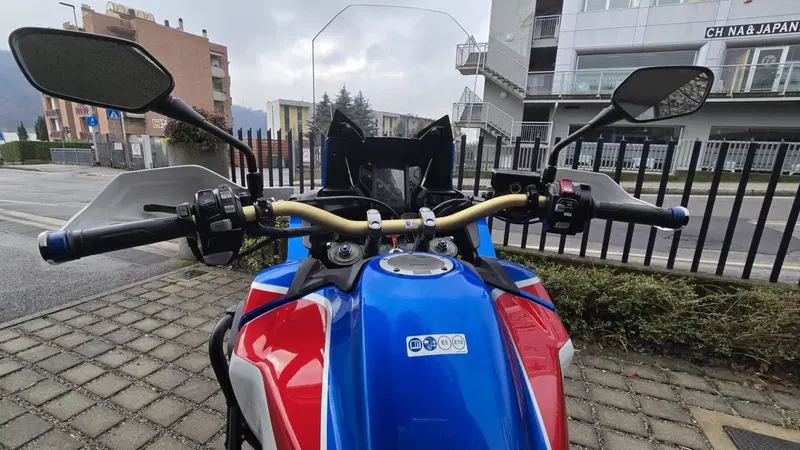 Honda Africa Twin CRF 1000L DCT (2018 - 19) (6)