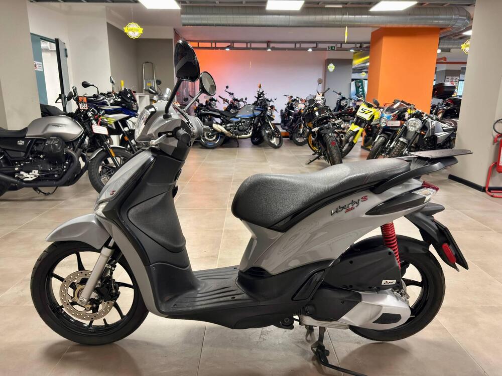 Piaggio Liberty 125 3V S ABS (2021 - 24) (4)