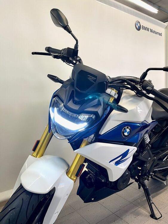 Bmw G 310 R (2021 - 25) (3)