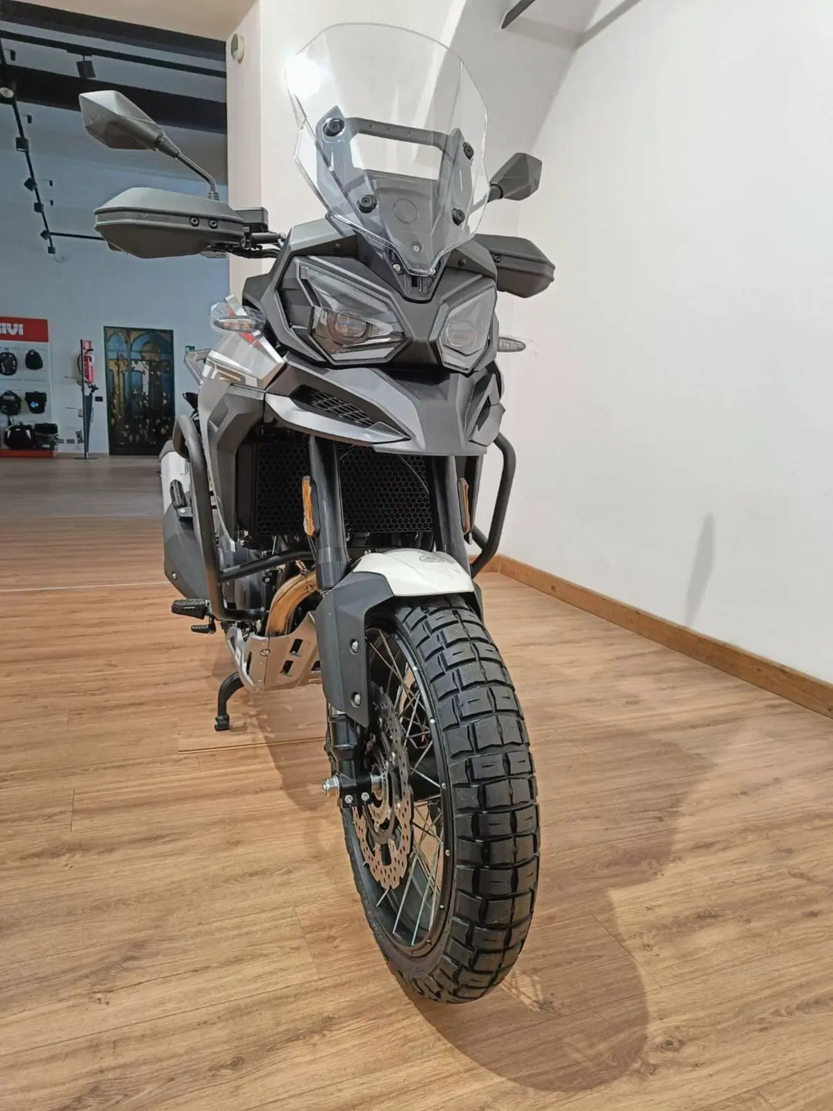 Morbidelli T1002VX (2024 - 26) (4)