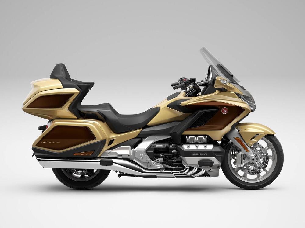 Honda GL 1800 Gold Wing Tour DCT & Airbag (2022 - 24)