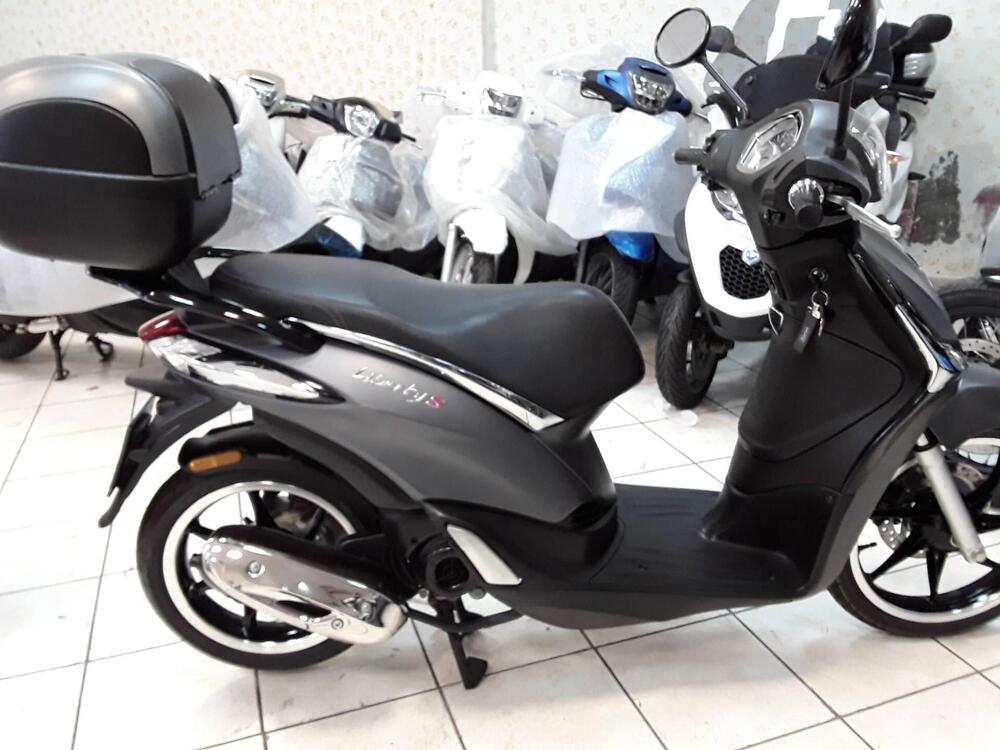 Piaggio Liberty S 50 4T (2020) (4)