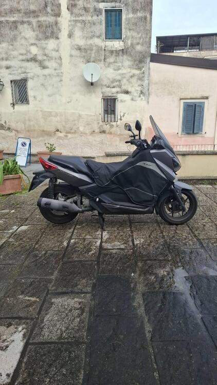 Yamaha X-Max 250 ABS (2014 - 16) (4)