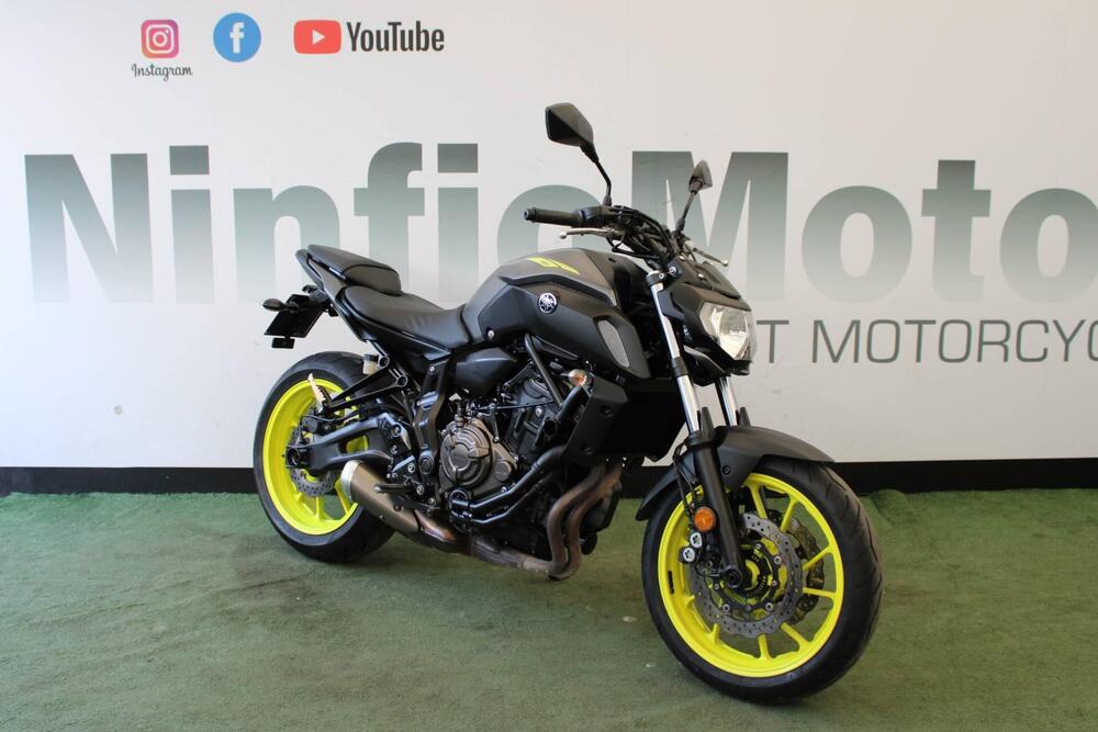 Yamaha MT-07 (2018 - 20) (2)