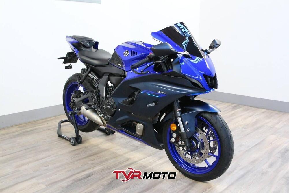 Yamaha YZF R7 (2021 - 25)