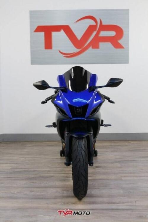 Yamaha YZF R7 (2021 - 25) (4)