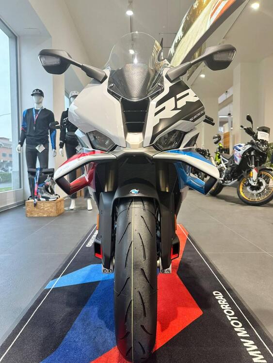 Bmw S 1000 RR (2025) (2)