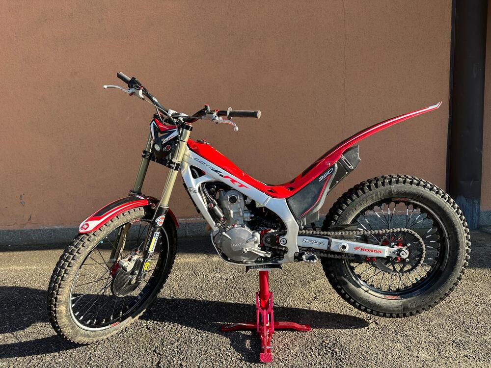 Montesa Cota 4RT 260 (2014 - 16) (2)