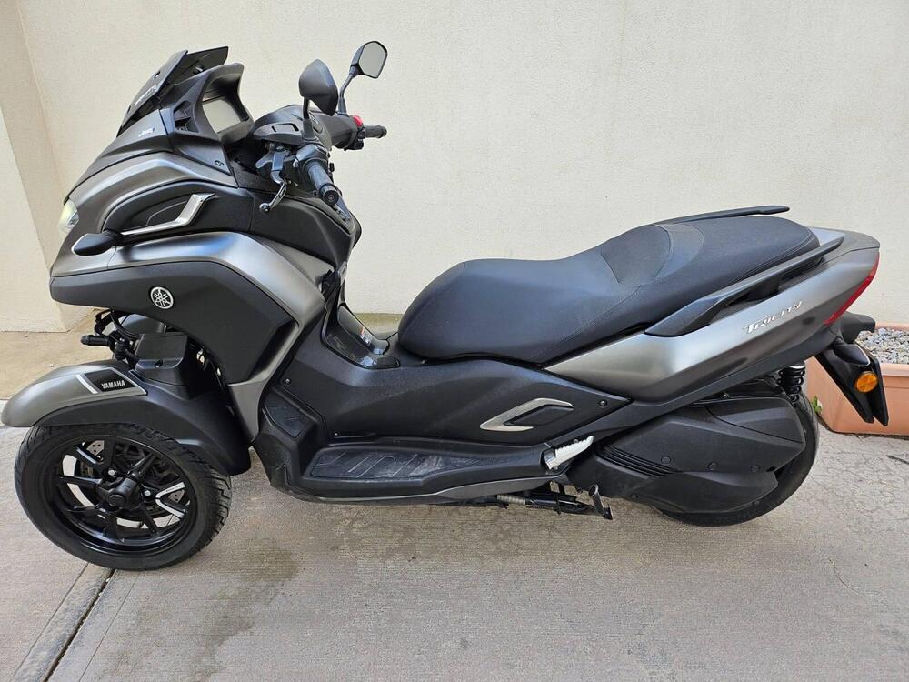 Yamaha Tricity 300 (2021 - 25) (2)