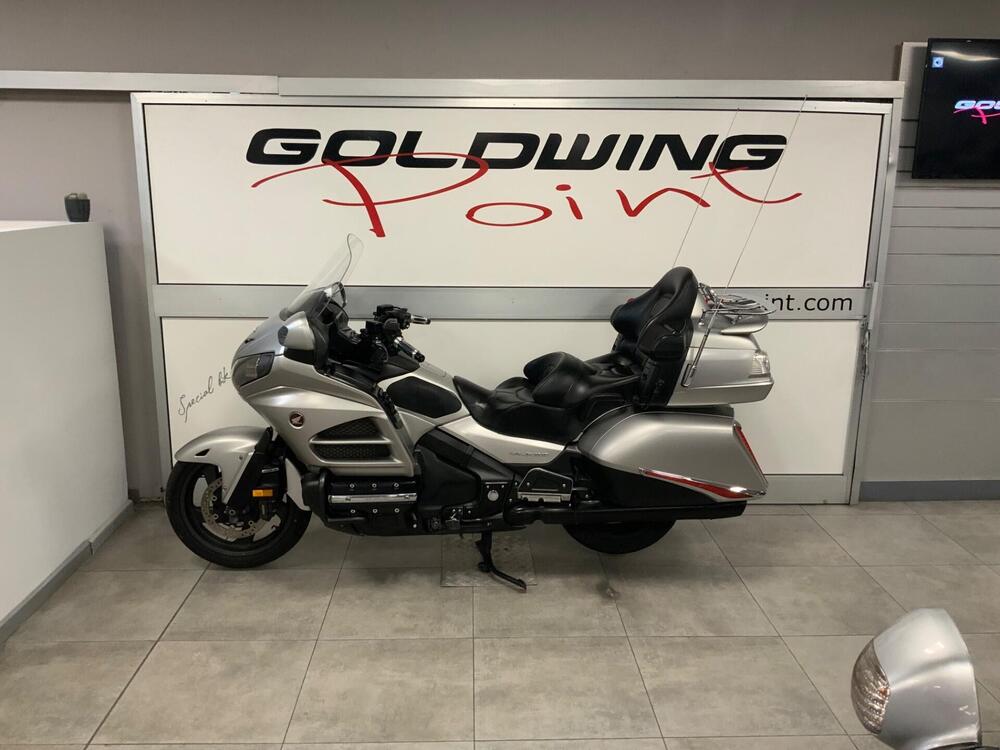 Honda GL 1800 Gold Wing (2012 - 17) (2)