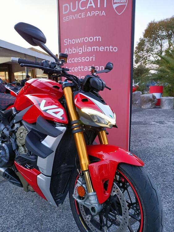 Ducati Streetfighter V4 1100 S (2021 - 22) (2)