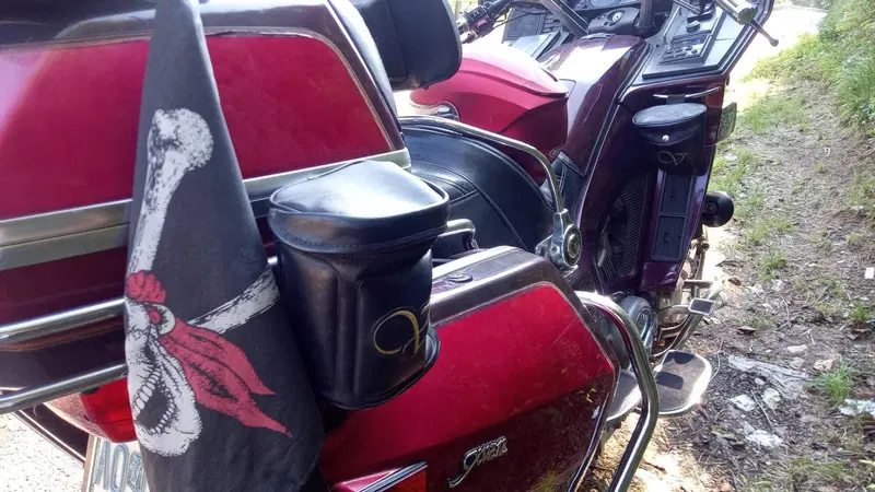 Yamaha XVZ 12 VENTURE (9)