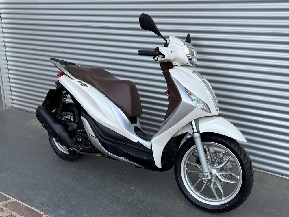 Piaggio Medley 150 ABS (2016 - 19) (4)