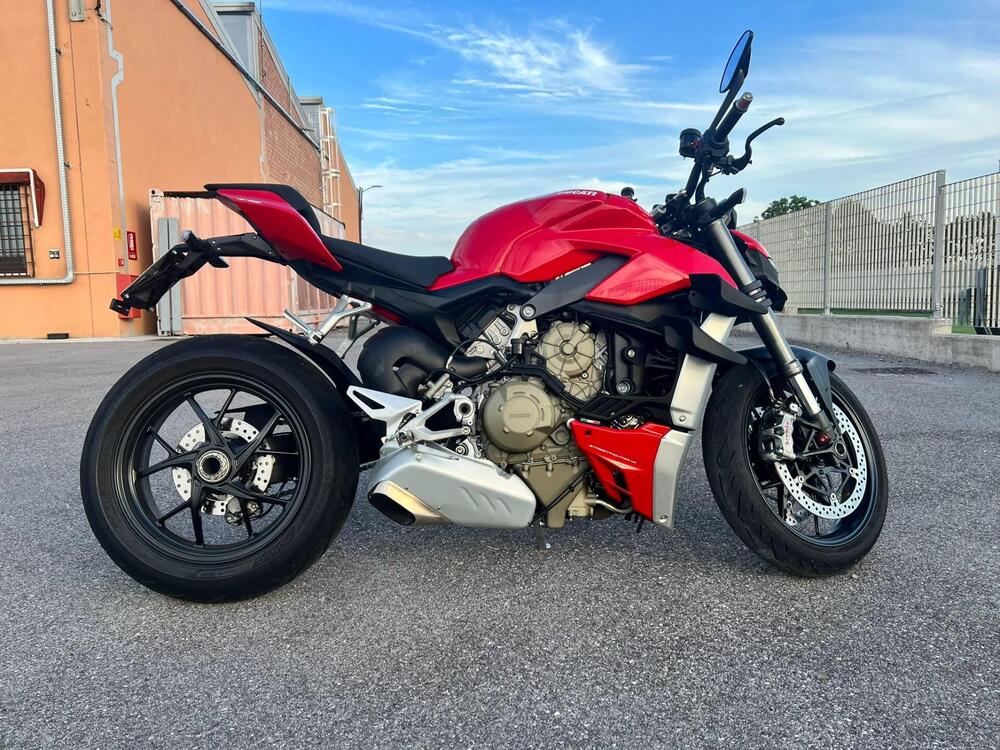 Ducati Streetfighter V4 1100 (2021 - 22) (2)