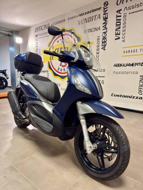 Piaggio Beverly 350 S ABS (2019 - 20) (2)