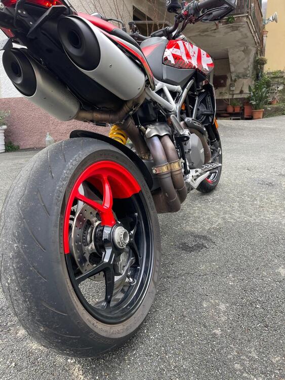 Ducati Hypermotard 950 RVE (2022 - 25) (4)