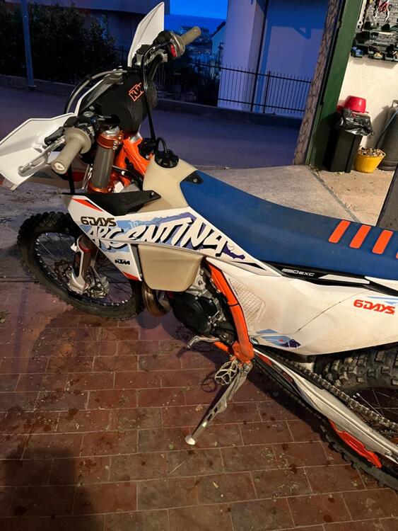 KTM 250 EXC TPI Six Days (2023) (5)