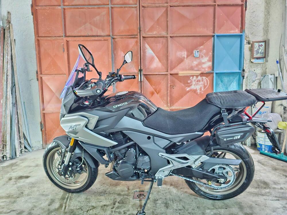 CFMOTO 700MT (2024 - 25) (2)