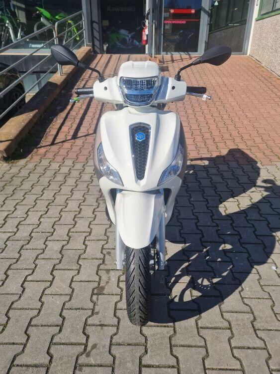 Piaggio Medley 125 ABS (2021 - 24) (5)